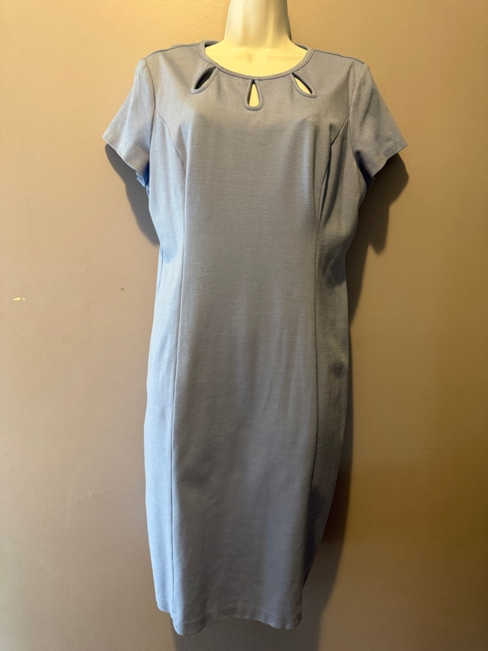 Talbots Powder Blue Short-Sleeve Keyhole Sheath Dress 8
